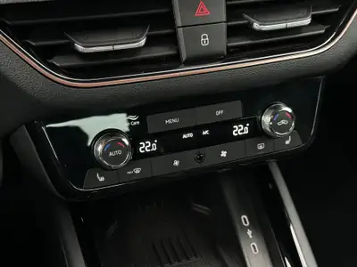 Skoda Scala 1.5 TSI Selection DSG — Berline dynamique, peu kilométrée avec garantie constructeur — Thumbnail 20