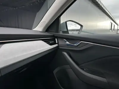 Skoda Scala 1.5 TSI Selection DSG — Berline dynamique, peu kilométrée avec garantie constructeur — Thumbnail 22