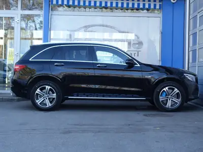 Mercedes-Benz GLC 350 e AMG Line — Hybride rechargeable performant, 203 900 km — Thumbnail 8