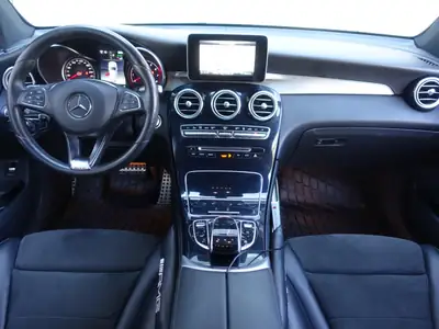 Mercedes-Benz GLC 350 e AMG Line — Hybride rechargeable performant, 203 900 km — Thumbnail 11