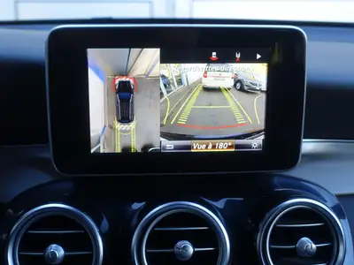 Mercedes-Benz GLC 350 e AMG Line — Hybride rechargeable performant, 203 900 km — Thumbnail 13