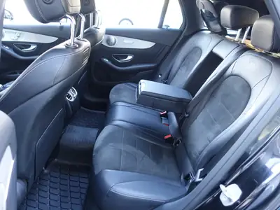 Mercedes-Benz GLC 350 e AMG Line — Hybride rechargeable performant, 203 900 km — Thumbnail 15