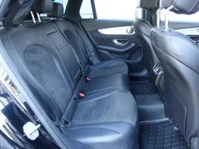 Mercedes-Benz GLC 350 e AMG Line — Hybride rechargeable performant, 203 900 km — Thumbnail 16