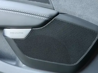 Audi e-tron GT RS quattro 2022 — Grand tourisme électrique haute performance, 32'000 km — Miniatura 15