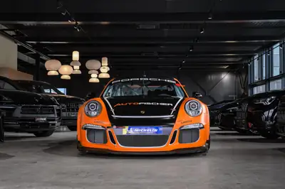 Porsche 911 991 GT3 Cup — Voiture de course d'exception, état impeccable — rear view