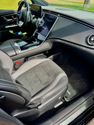 Mercedes-Benz EQE 350 4MATIC — Berline électrique premium, 23 700 km seulement — Miniatur 12