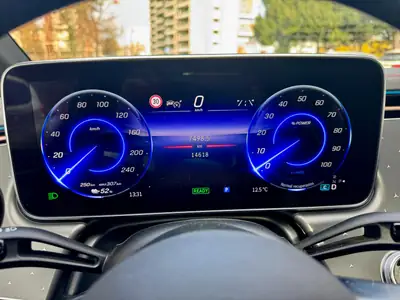 Mercedes-Benz EQE 350 4MATIC — Berline électrique premium, 23 700 km seulement — Miniatur 13