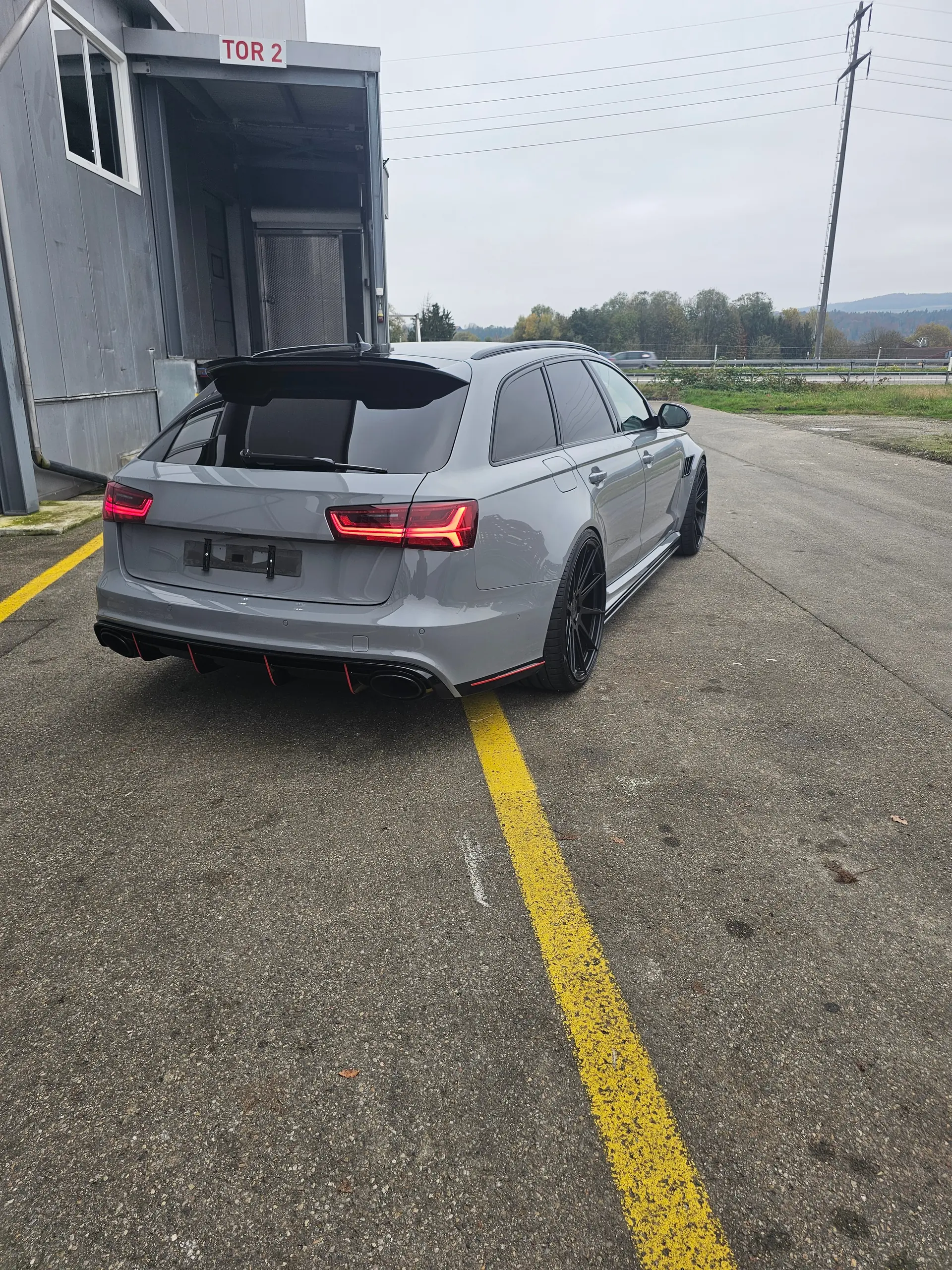 Audi RS6 2016 occasion Oberneunforn — 2
