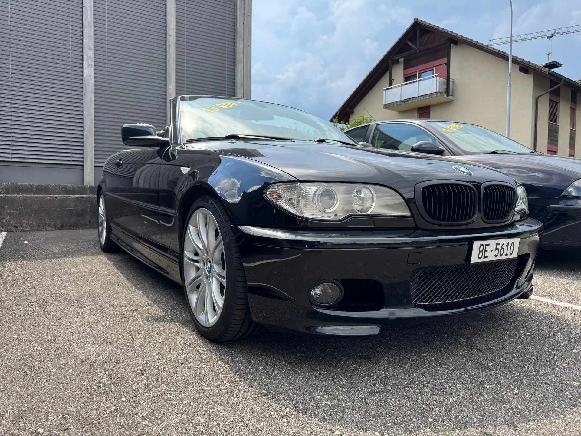BMW 330Ci Cabriolet — Roadster sportif 2004, 231 ch et toit ouvert — vue extérieure