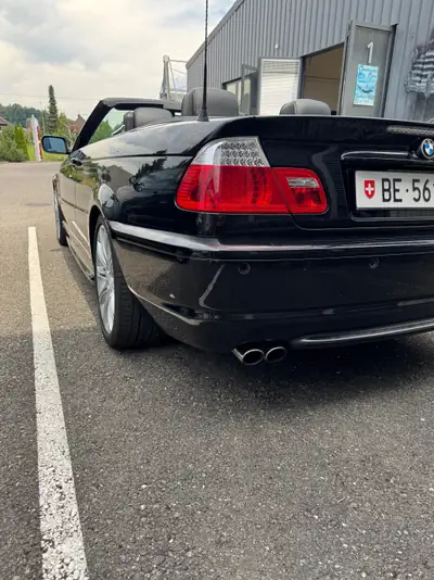 BMW 330Ci Cabriolet — Roadster sportif 2004, 231 ch et toit ouvert — tableau de bord