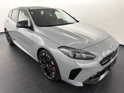 BMW M135 xDrive M Sport Pro — Berline sportive 2025, 300 ch et garantie constructeur — interior