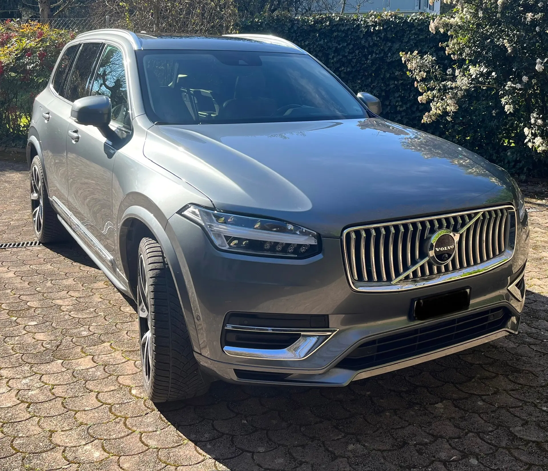 Volvo XC90 B5 Diesel Mild Hybrid — SUV premium 7 places, technologie hybride légère