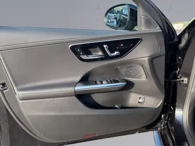 Mercedes-Benz C 220 d Swiss Star AMG Line 4matic Kombi — Diesel hybride, technologie premium, 20 km seulement — Miniature 15