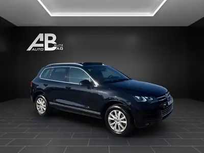 VW Touareg 3.0 TDI — SUV robuste, motorisation puissante et équipement premium — détail