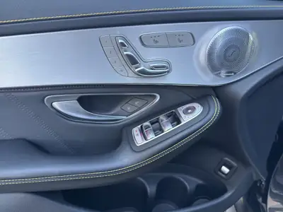 Mercedes-Benz GLC Coupé 63 AMG 4Matic — Coupé sportif, 476 ch, première main suisse — Thumbnail 23