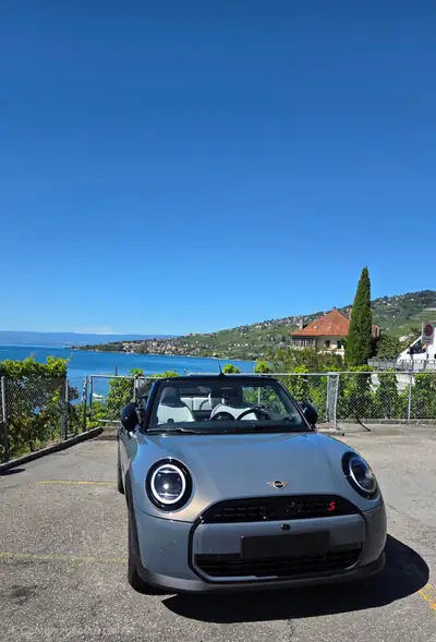 MINI Cabrio Cooper S Cabriolet DKG — Décapotable sportive, 204 ch et faible kilométrage — cruscotto