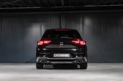 Volkswagen Golf 2.0 TSI GTI — Sportive élégante, pratiquement neuve avec 9 950 km — detail