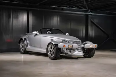 Chrysler Prowler 2002 — Cabriolet rétro mythique, 54 000 km seulement — tableau de bord