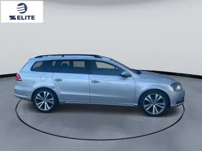 VW Passat Variant 2.0 BlueTDI R-Line — Monospace diesel efficace, entretien impeccable — Miniatur 9