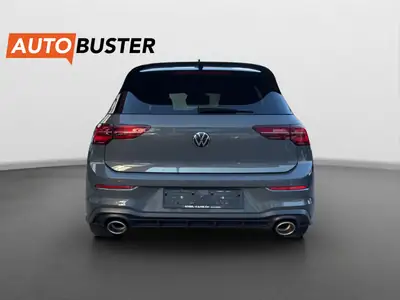 Volkswagen Golf 2.0 TSI GTI Clubsport — Performance sportive et garantie constructeur — intérieur