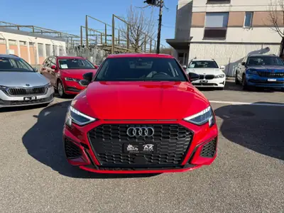 Audi A3 Limousine 35 TFSI S-Line — Berline élégante mild-hybrid, 111'000 km — Außenansicht