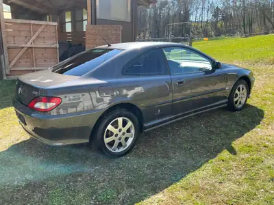 Peugeot 406 Coupé 2.2 HDI — Chef-d'œuvre Pininfarina, youngtimer élégant — Miniatura 9