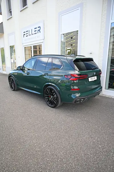 BMW X5 xDrive 48V M60i M Sport Pro — SUV premium 530 ch, finition exclusive verte — detail