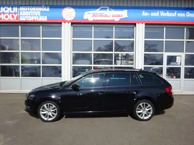 Skoda Octavia Combi 2.0 TDI 4x4 — Polyvalence robuste et consommation maîtrisée — dashboard