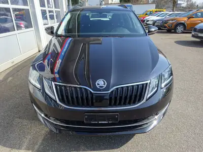 Skoda Octavia Combi 2.0 TDI 4x4 — Polyvalence robuste et consommation maîtrisée — detail