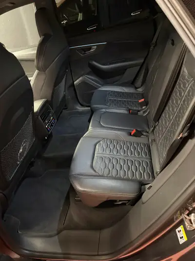 Audi RSQ8 2021 — Le SUV coupé haute performance, 37'000 km seulement — Detail