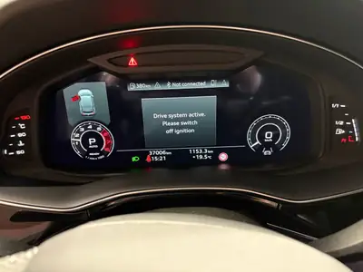 Audi RSQ8 2021 — Le SUV coupé haute performance, 37'000 km seulement — Miniatur 8
