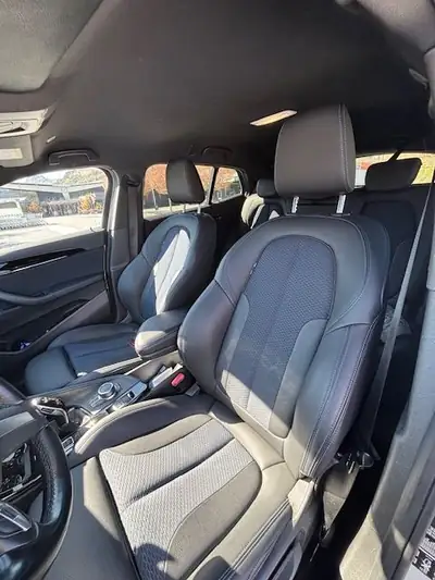 BMW X2 xDrive 20i M Sport — Compact SUV dynamique, kilométrage maîtrisé — detail