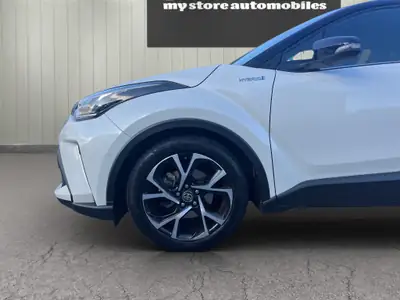 Toyota C-HR 1.8 HSD — Hybride économique, 48 500 km, garantie Toyota 10 ans — Thumbnail 9