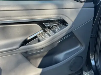 Range Rover Evoque R-Dynamic P 250 SE — Luxe compact hybride, 62'000 km seulement — Thumbnail 19