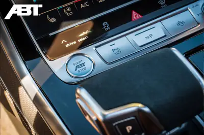 Audi Q8 ABT Exclusive 558 PS — Hybride rechargeable haute performance, 3000 km seulement — intérieur