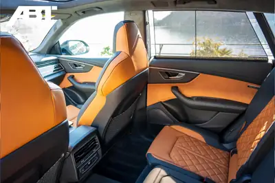 Audi Q8 ABT Exclusive 558 PS — Hybride rechargeable haute performance, 3000 km seulement — Miniature 14