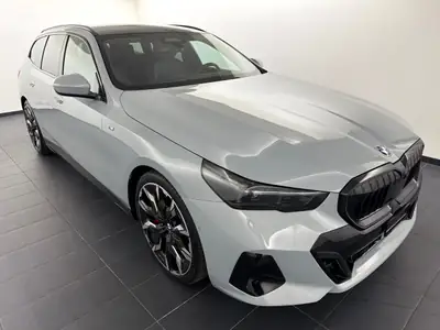 BMW 540d xDrive 48V Touring — Break premium diesel hybride, 6'300 km seulement — interior