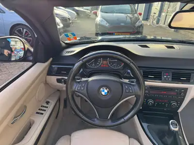 BMW 320d Cabriolet — Cabriolet diesel sportif, entretien soigné, sans accident — Detail