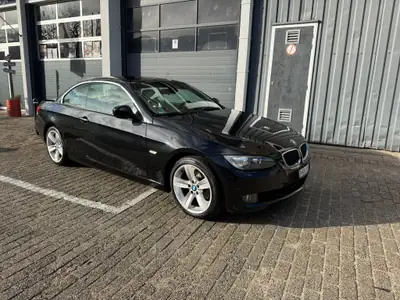 BMW 320d Cabriolet — Cabriolet diesel sportif, entretien soigné, sans accident — Miniatur 10