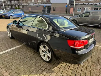 BMW 320d Cabriolet — Cabriolet diesel sportif, entretien soigné, sans accident — Miniatur 11