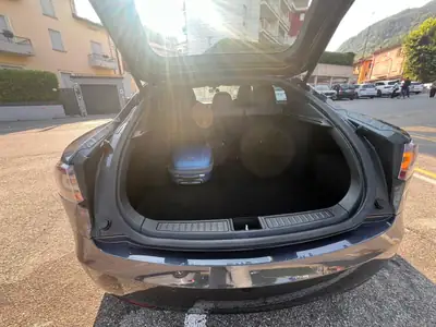 Tesla Model S 100D — Électrique haute performance, autonomie 440 km, unique propriétaire — interni