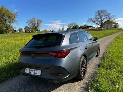 CUPRA Leon 1.4 eHybrid Kombi — Hybride rechargeable, 66'600 km, garantie jusqu'à 2026 — vista posteriore
