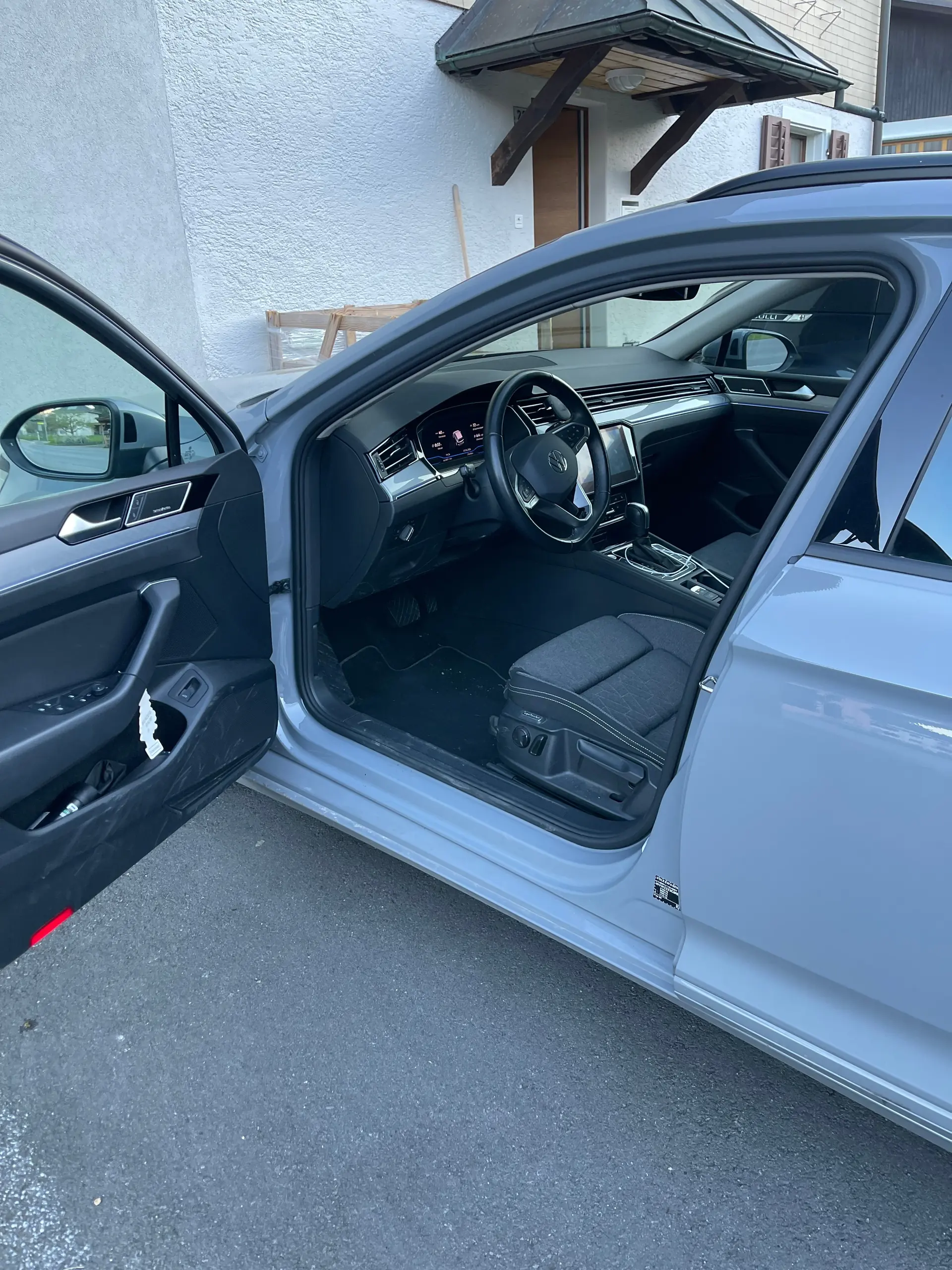 Volkswagen Passat 2023 occasion Ruggell — 3
