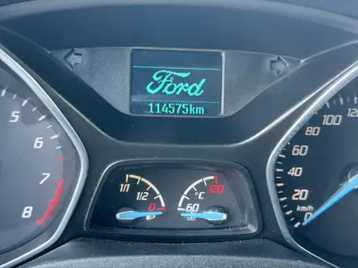 Ford Focus 1.0 SCTi Trend 2014 — Berline fiable, entretien à jour, 8 pneus neufs — Thumbnail 11