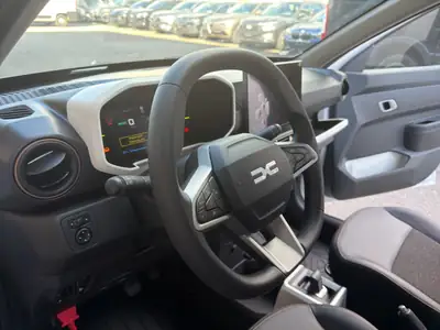 Dacia Spring 27 kWh Extreme — Citadine électrique 2026, garantie 3 ans et batterie 8 ans — Thumbnail 18