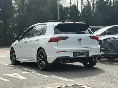 VW Golf 2.0 TSI R DSG 4Motion — Sportive polyvalente, 8800 km seulement — Miniatur 7