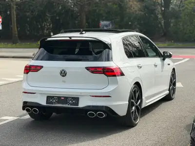 VW Golf 2.0 TSI R DSG 4Motion — Sportive polyvalente, 8800 km seulement — Miniatur 9
