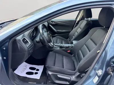 Mazda 6 Sportwagon 2.2 D — Break diesel automatique, entretien Mazda suivi — détail