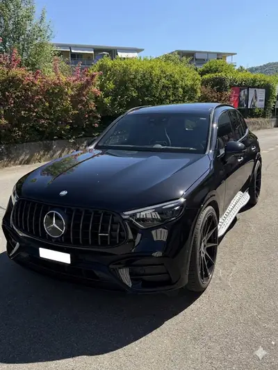 Mercedes-Benz GLC 43 AMG — SUV sportif hybride mild-hybrid, 421 ch et 22 000 km — interni