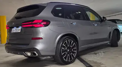 BMW X5 xDrive 30d M Sport Pro — SUV Premium 286 ch, Diesel Mild-Hybrid, Entretien Exemplaire — interni